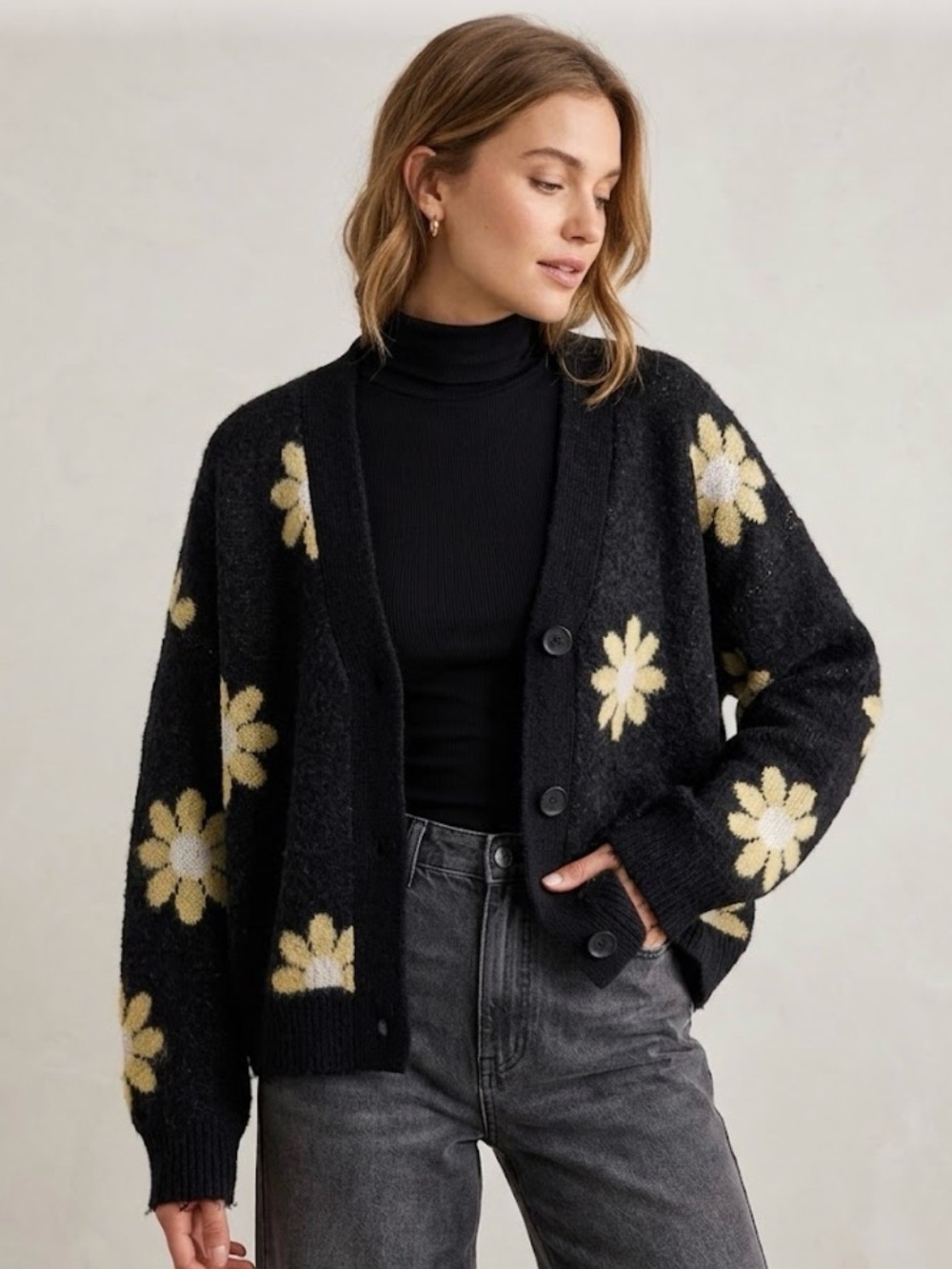 Chelsea & Theodore Oversized Daisy Knit Cardigan